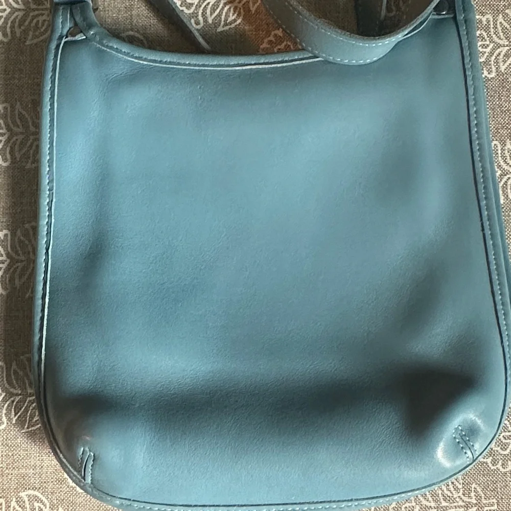 Coach Messenger Hippie Flap - Picture 3 of 13
